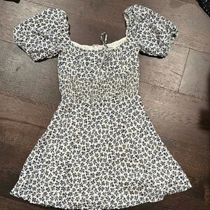 Blue and White Floral Reformation Puff Sleeve Jo Mini Dress